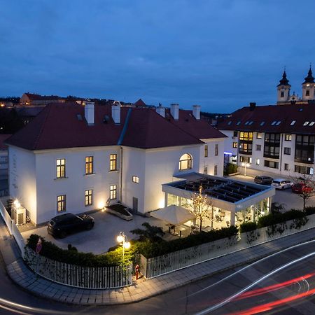 1552 Boutique Hotel エゲル エクステリア 写真