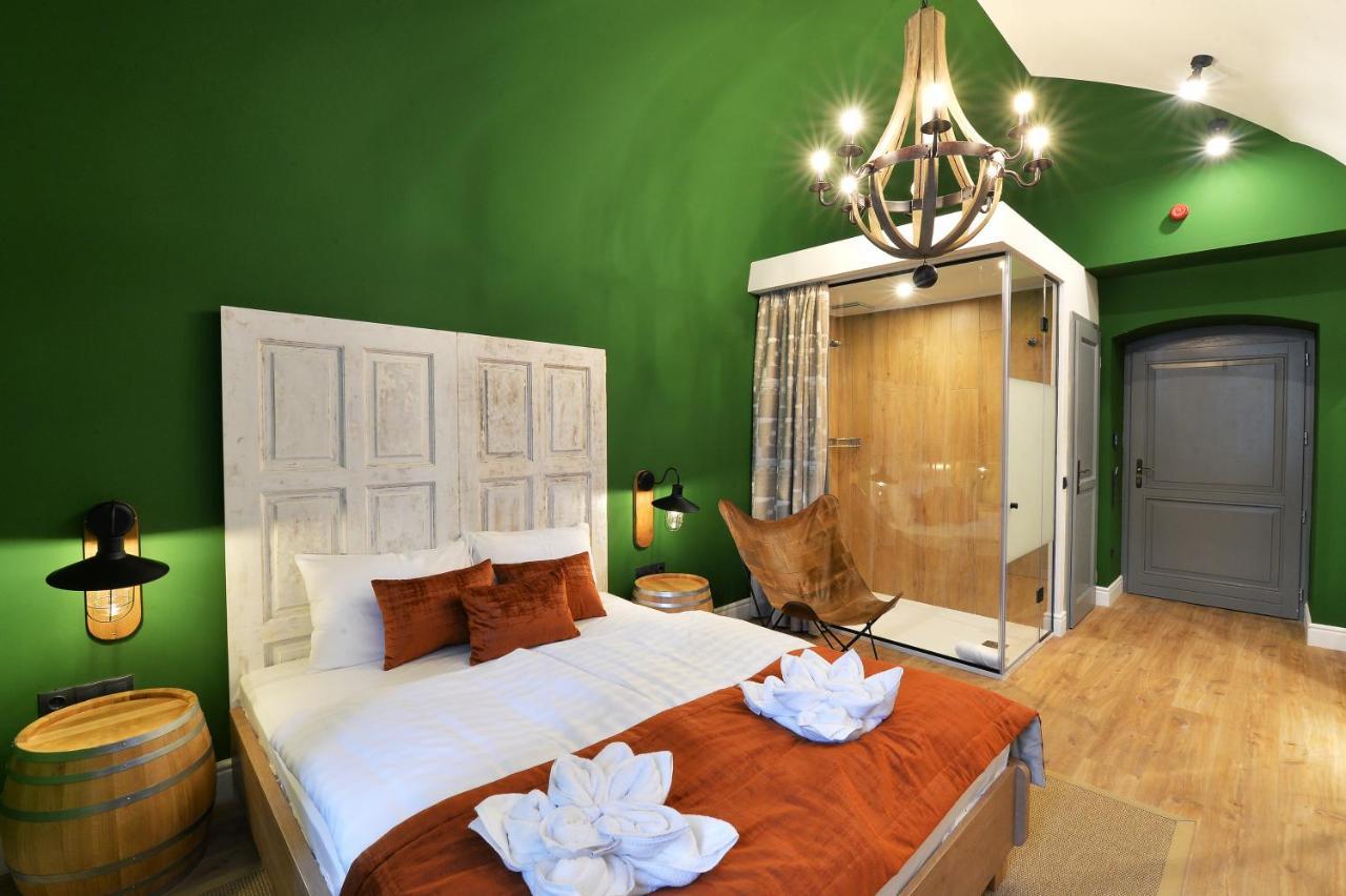 1552 Boutique Hotel エゲル エクステリア 写真