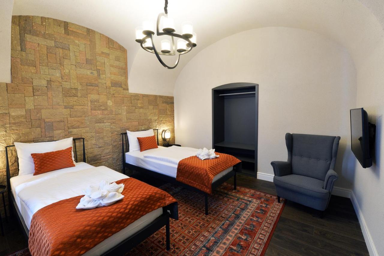 1552 Boutique Hotel エゲル エクステリア 写真