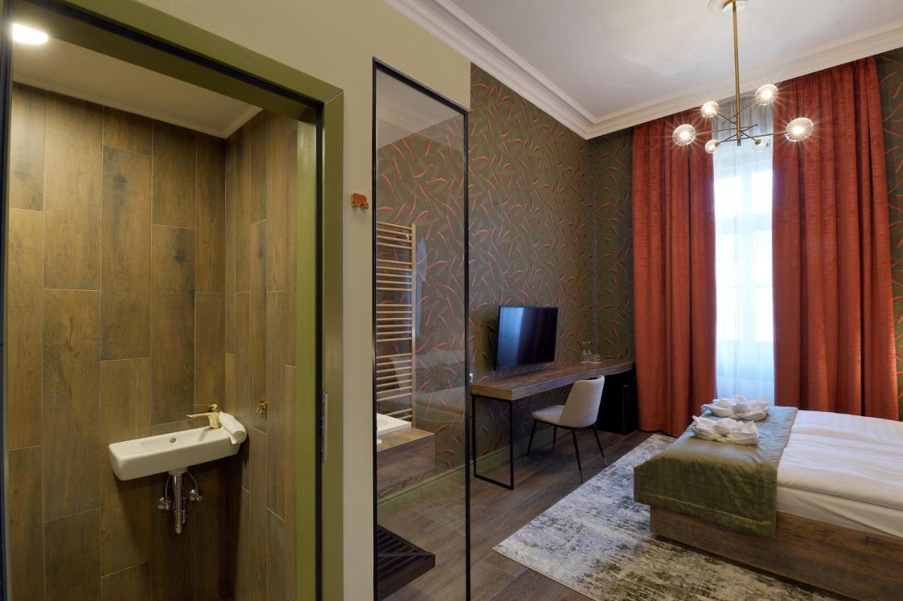 1552 Boutique Hotel エゲル エクステリア 写真