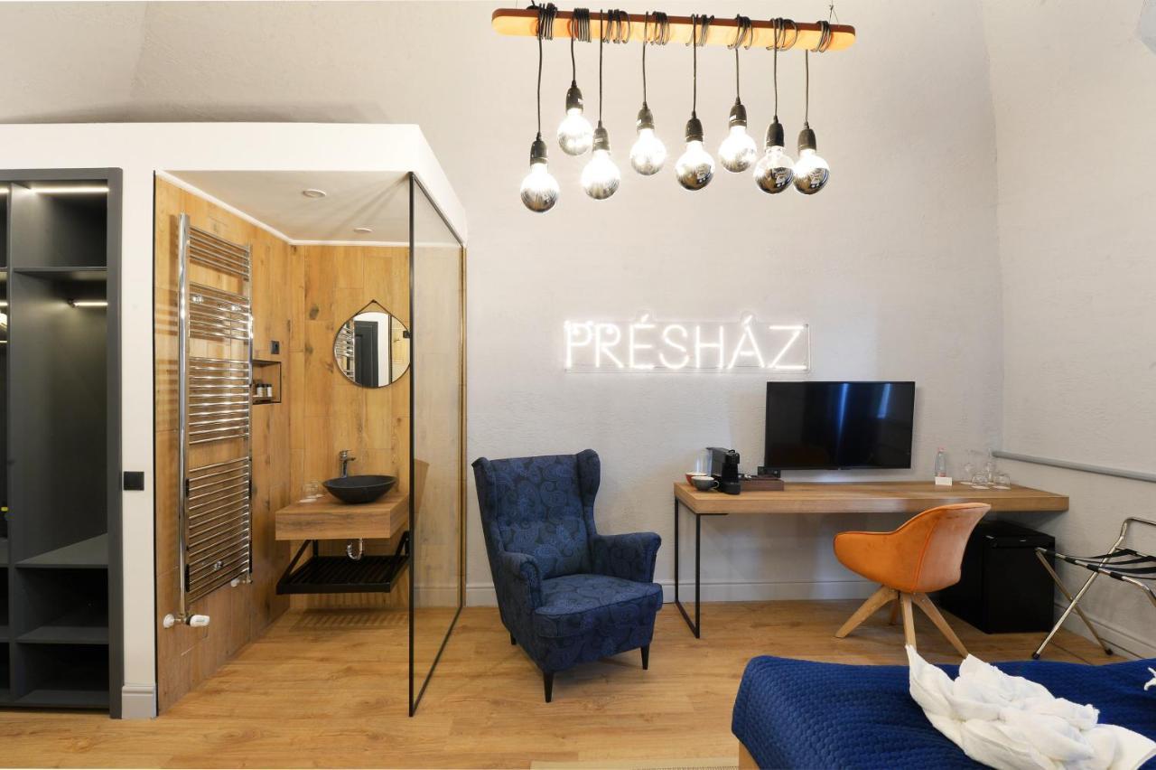 1552 Boutique Hotel エゲル エクステリア 写真
